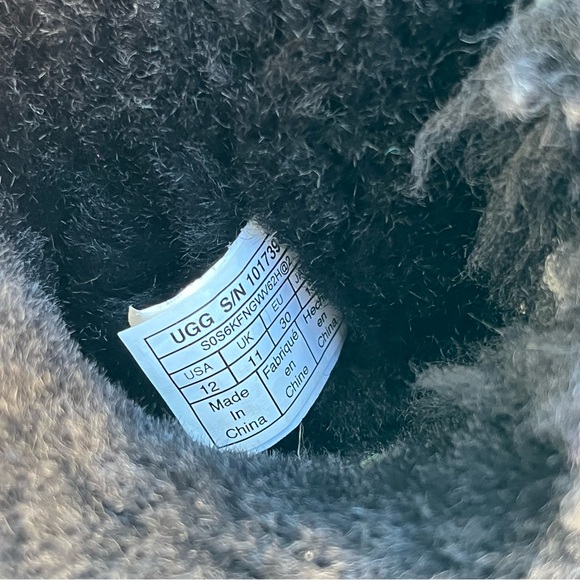 UGG BAILEY BOW TODDLER CHILD SIZE-12
BLACK - Picture 5 of 7